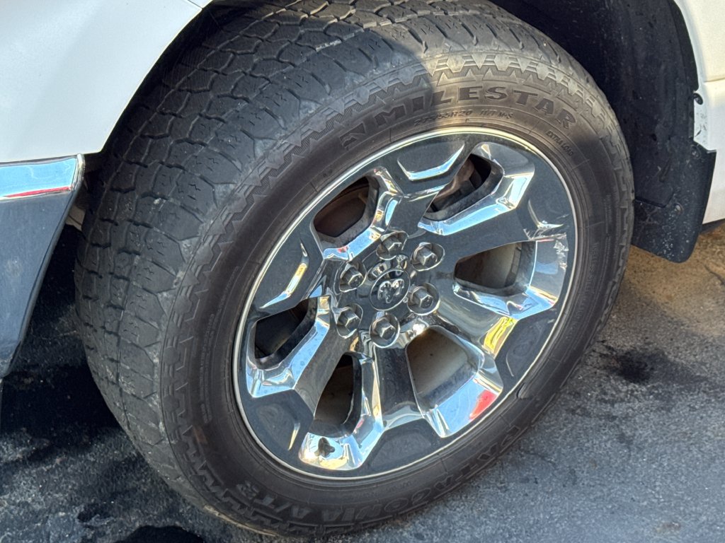 Used 2022 RAM 1500 Big Horn AWD/4WD image 9