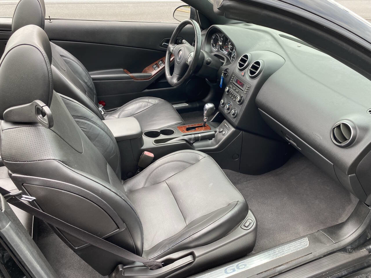Used 2007 Pontiac G6 GT w/ Premium Package FWD image 18
