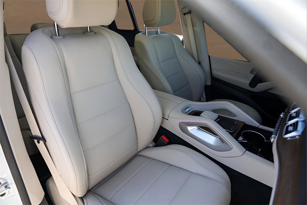 Used 2025 Mercedes-Benz GLE 350 4MATIC image 30