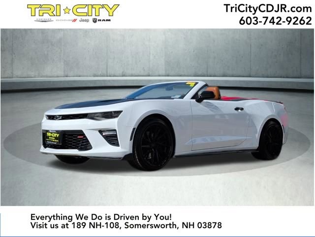 Used 2017 Chevrolet Camaro SS image 2