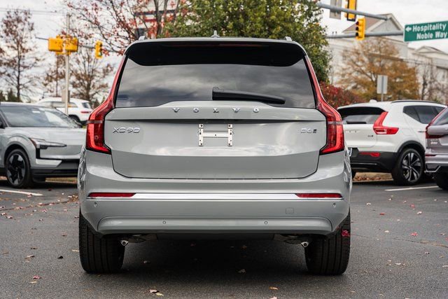New 2026 Volvo XC90 B6 Plus w/ Protection Package Premier image 5