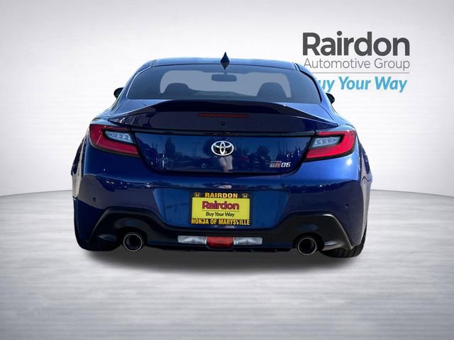 Used 2024 Toyota GR86 Premium RWD image 7