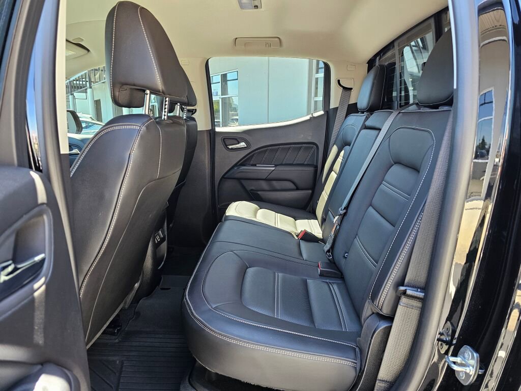 Used 2021 GMC Canyon Denali AWD/4WD image 16