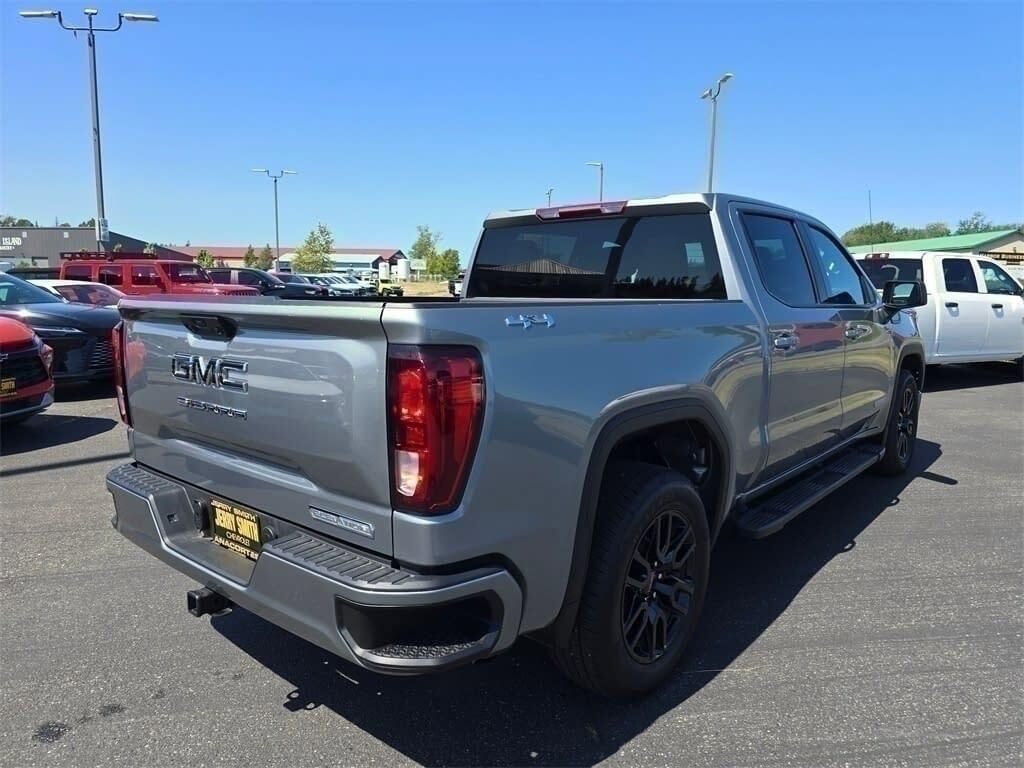 Used 2024 GMC Sierra 1500 Elevation w/ LPO, Elevation Black Package image 4