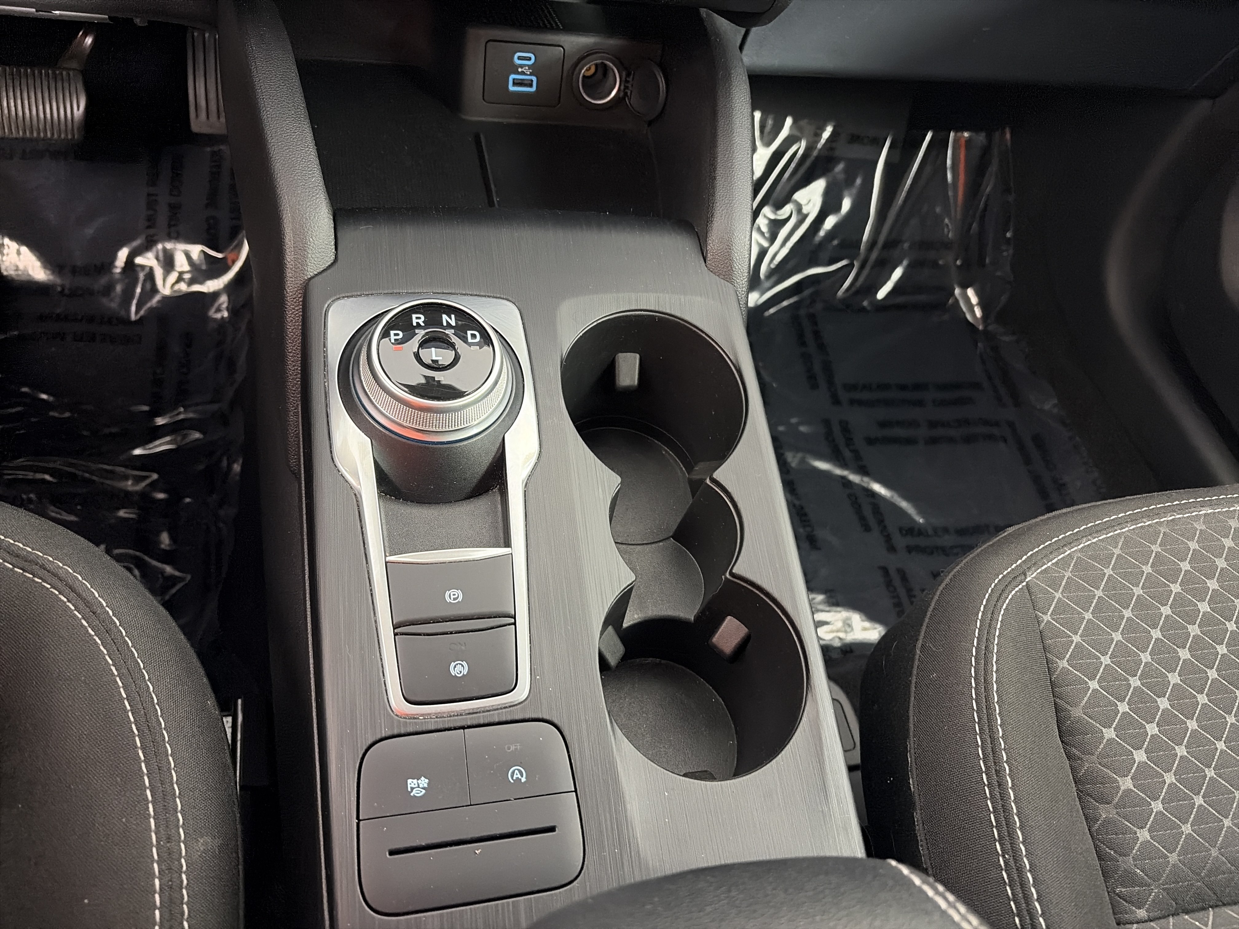 Used 2023 Ford Escape Active AWD/4WD image 27