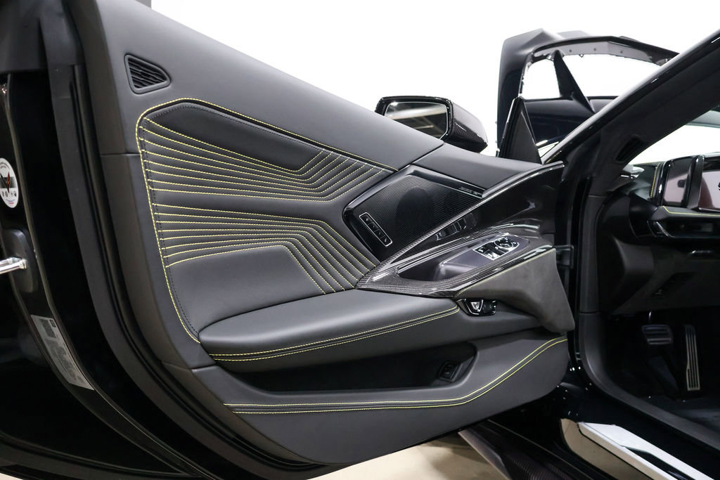 Used 2026 Chevrolet Corvette ZR1 w/ ZR1 Carbon Fiber Aero Package image 35