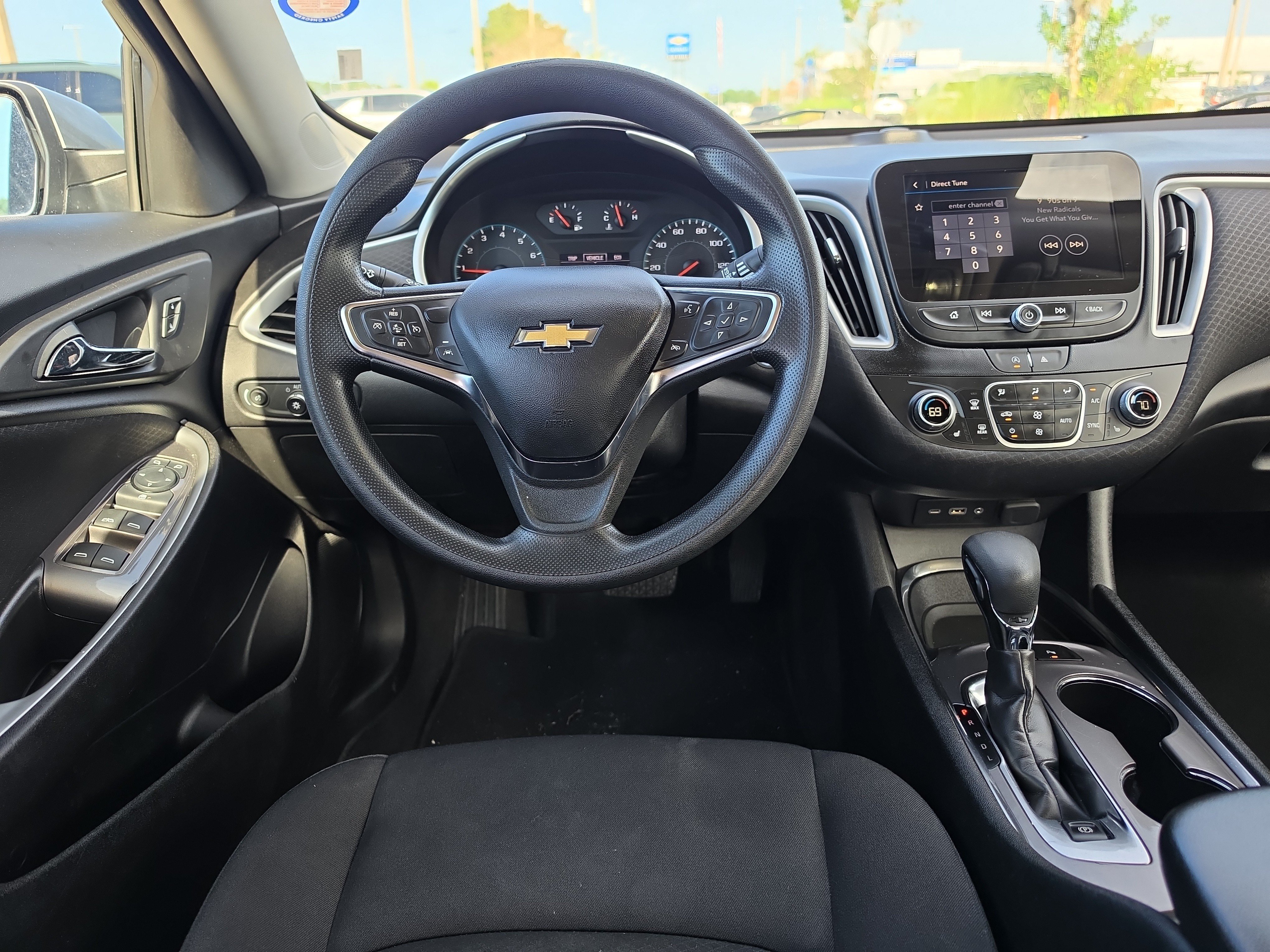 Certified 2024 Chevrolet Malibu LT FWD image 9