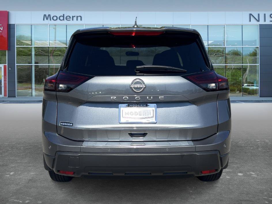 Certified 2025 Nissan Rogue SV FWD image 6