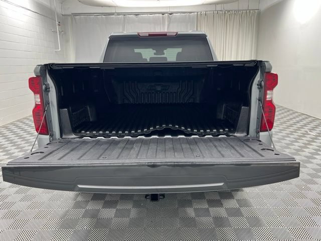 Used 2023 Chevrolet Silverado 1500 LT AWD/4WD image 8