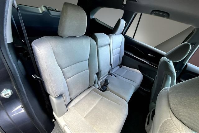 Used 2020 Honda Pilot EX image 25