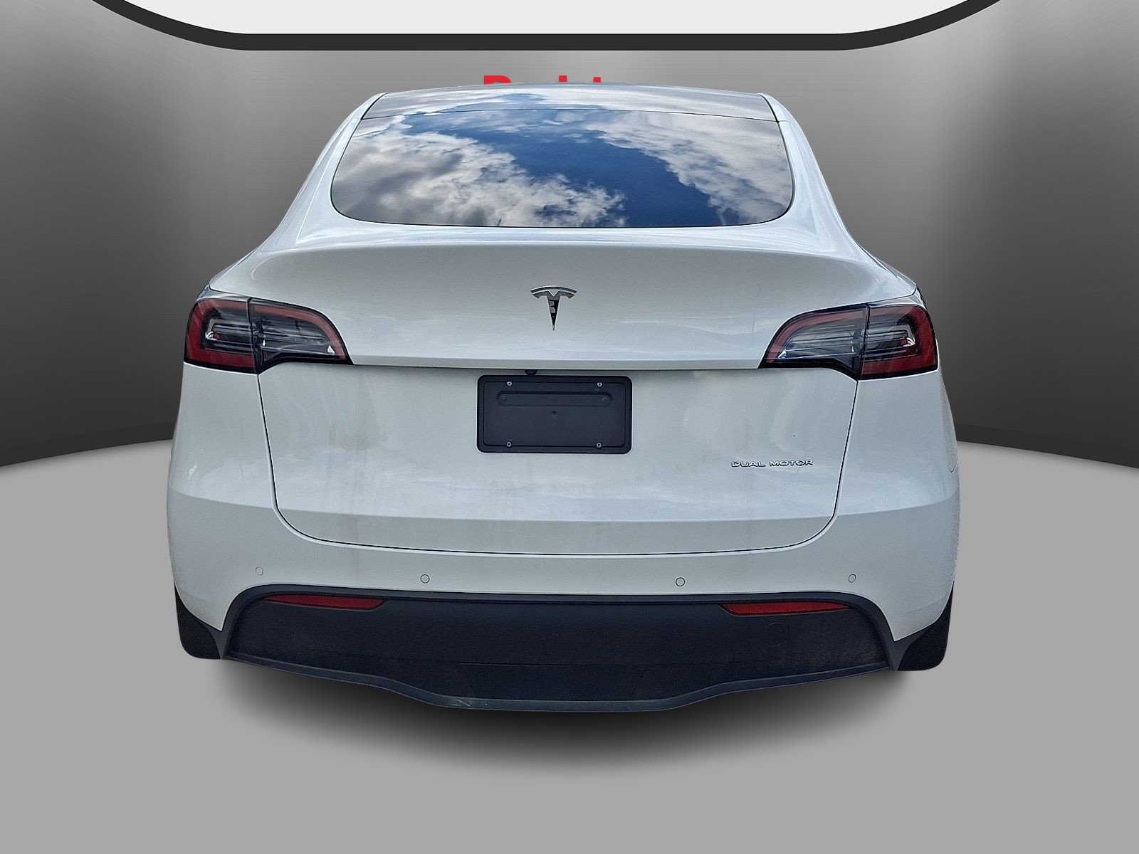 Used 2022 Tesla Model Y Long Range AWD/4WD image 5