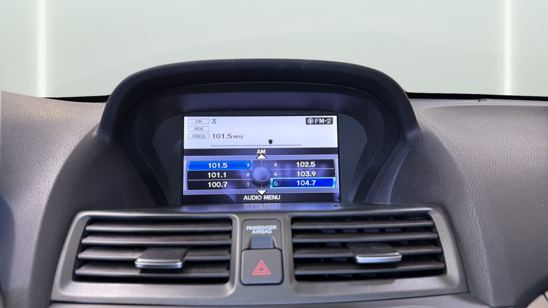 Used 2012 Acura TL w/ Technology Package FWD image 25