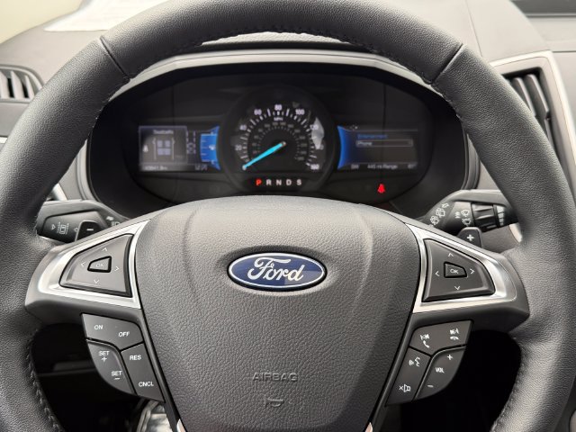 Certified 2024 Ford Edge SEL w/ Convenience Package AWD/4WD image 19