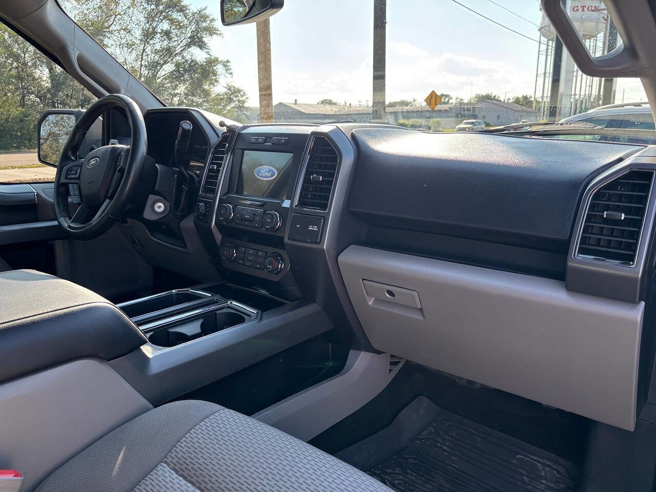 Used 2020 Ford F150 XLT w/ Equipment Group 302A Luxury image 16