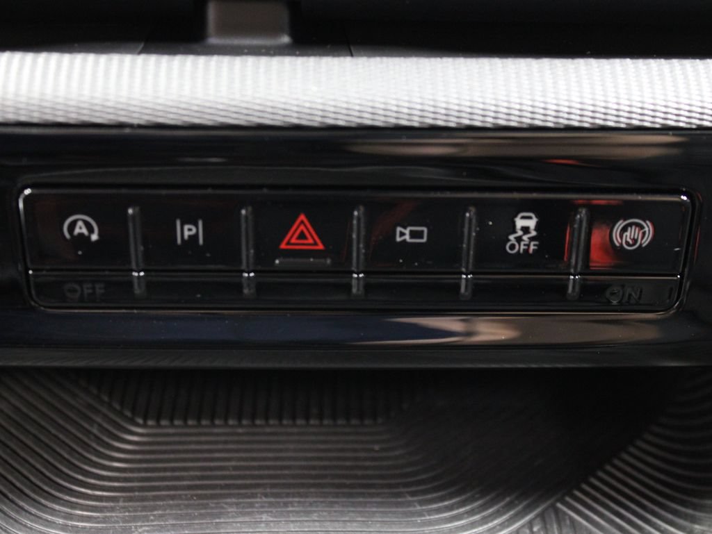 Used 2025 Ford Explorer ST-Line w/ ST-Line Street Pack AWD/4WD image 64