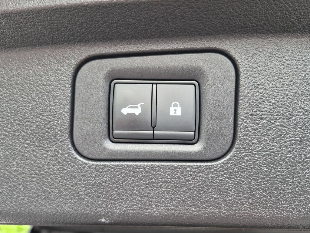 Used 2025 INFINITI QX80 Sensory AWD/4WD image 29