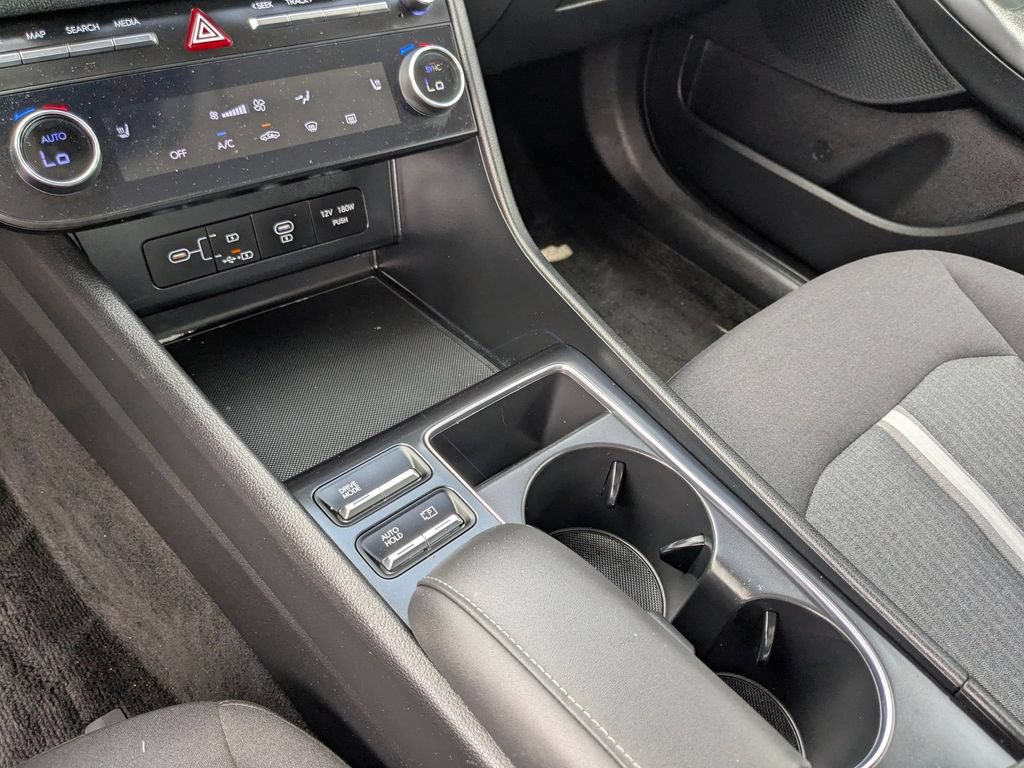 Used 2025 Hyundai Sonata SEL FWD image 21