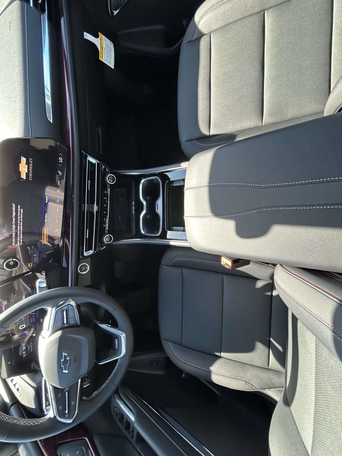 New 2026 Chevrolet Traverse Z71 w/ LPO, Floor Liner Package image 13