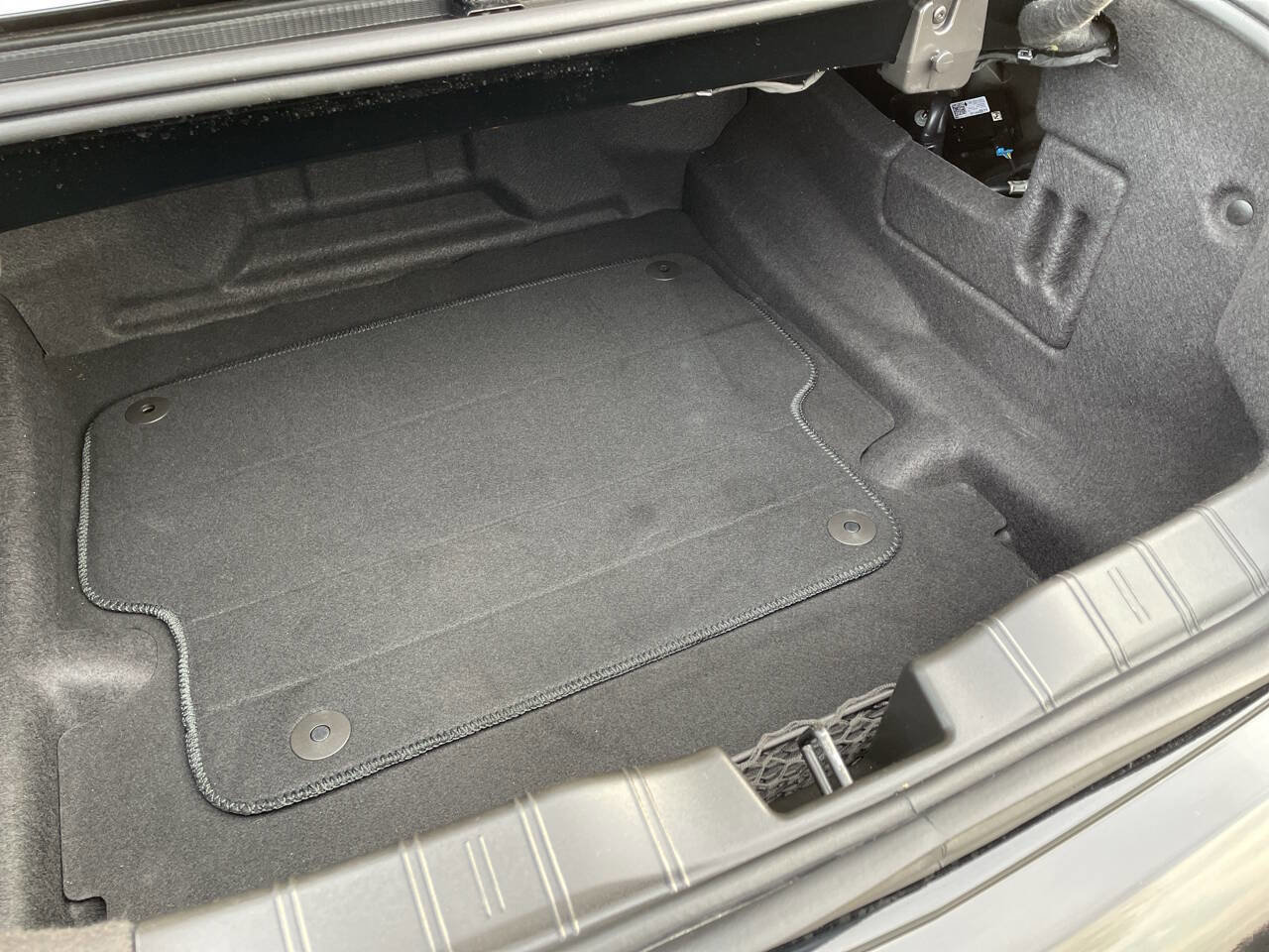 Used 2016 Chevrolet Camaro SS image 25