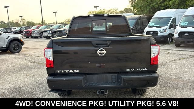 Used 2021 Nissan Titan SV w/ SV Convenience Package AWD/4WD image 31