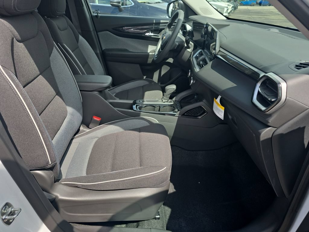 New 2026 Chevrolet TrailBlazer LS w/ LS Convenience Package AWD/4WD image 18