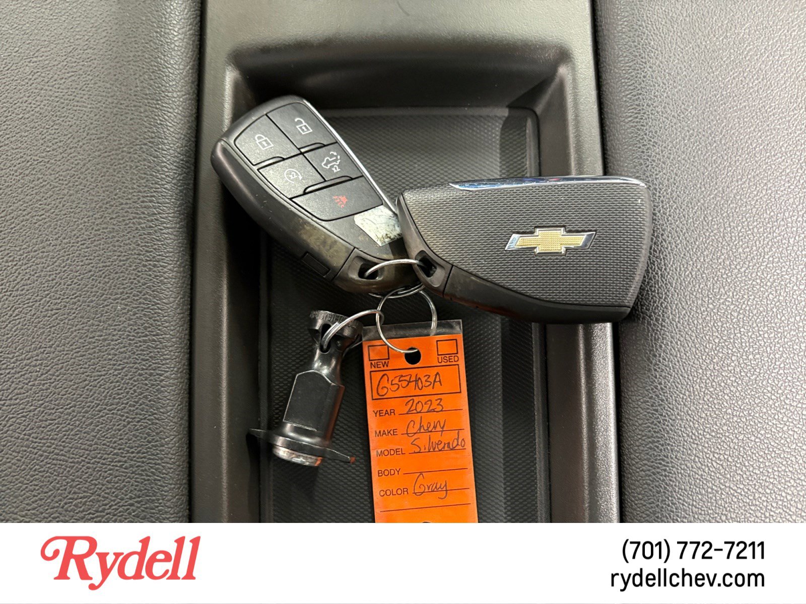 Used 2023 Chevrolet Silverado 1500 LT AWD/4WD image 21