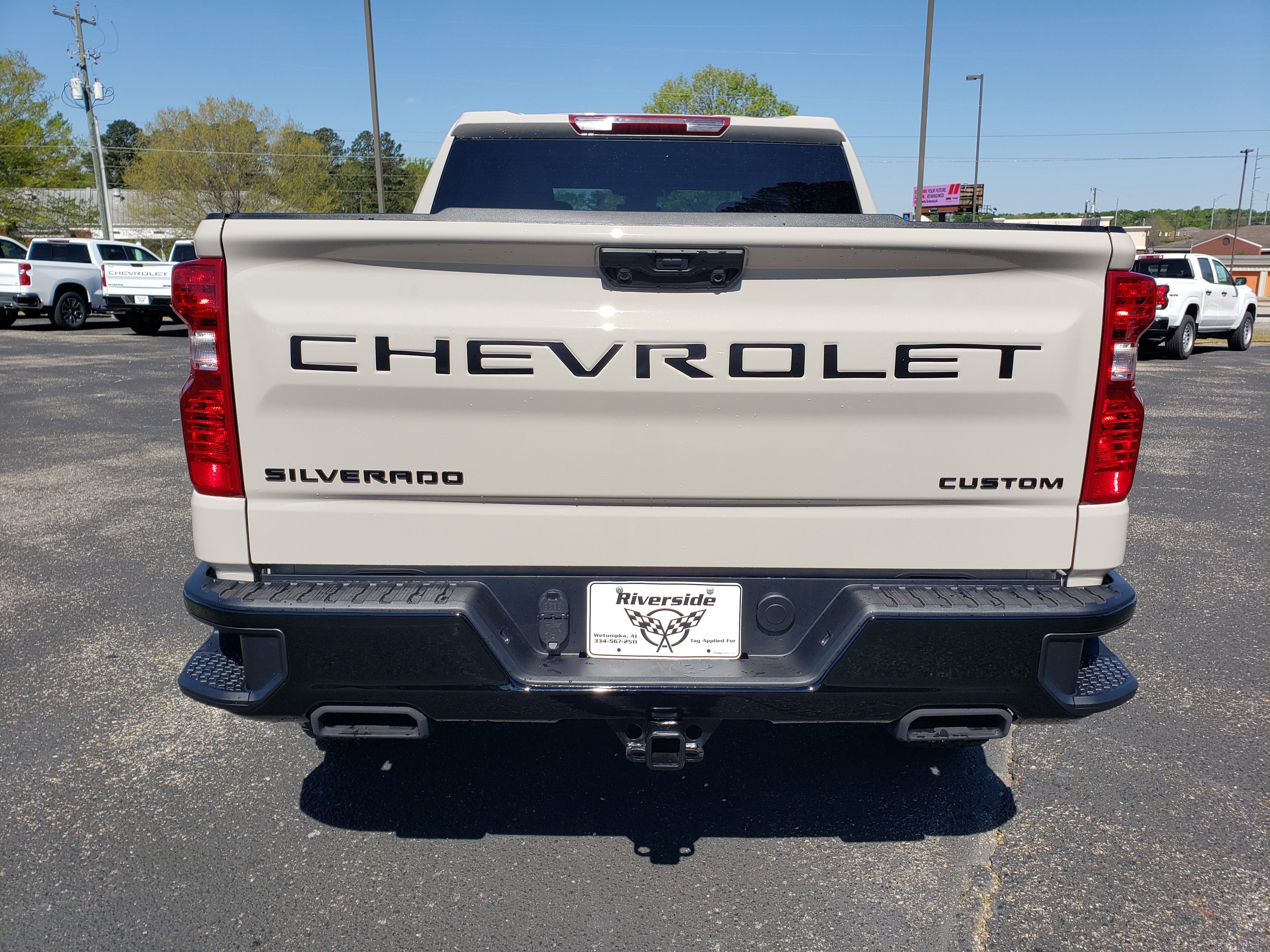 New 2026 Chevrolet Silverado 1500 Custom Trail Boss w/ Dark Appearance Package image 8