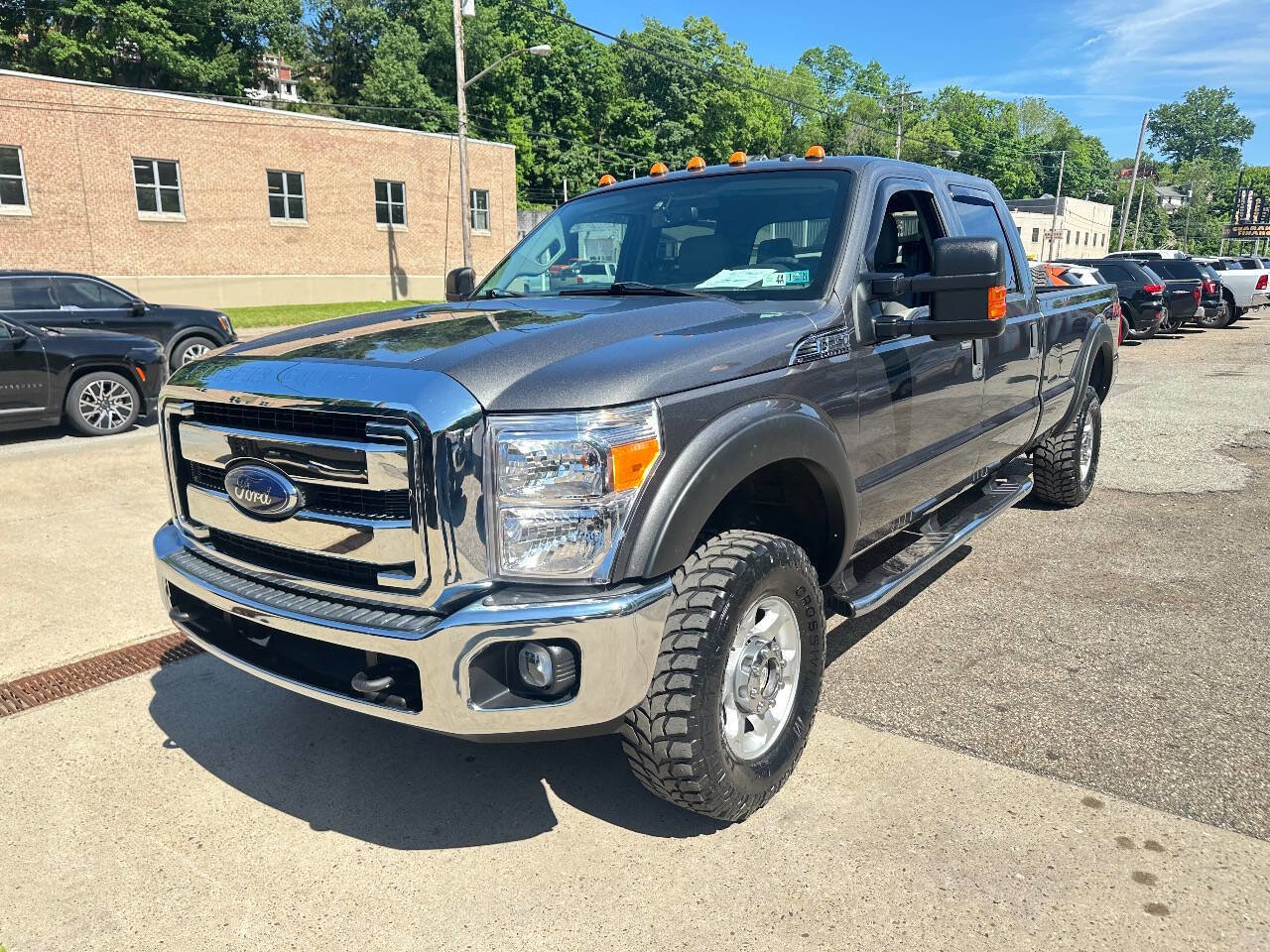 Used 2015 Ford F250 XLT w/ XLT Value Package AWD/4WD image 3