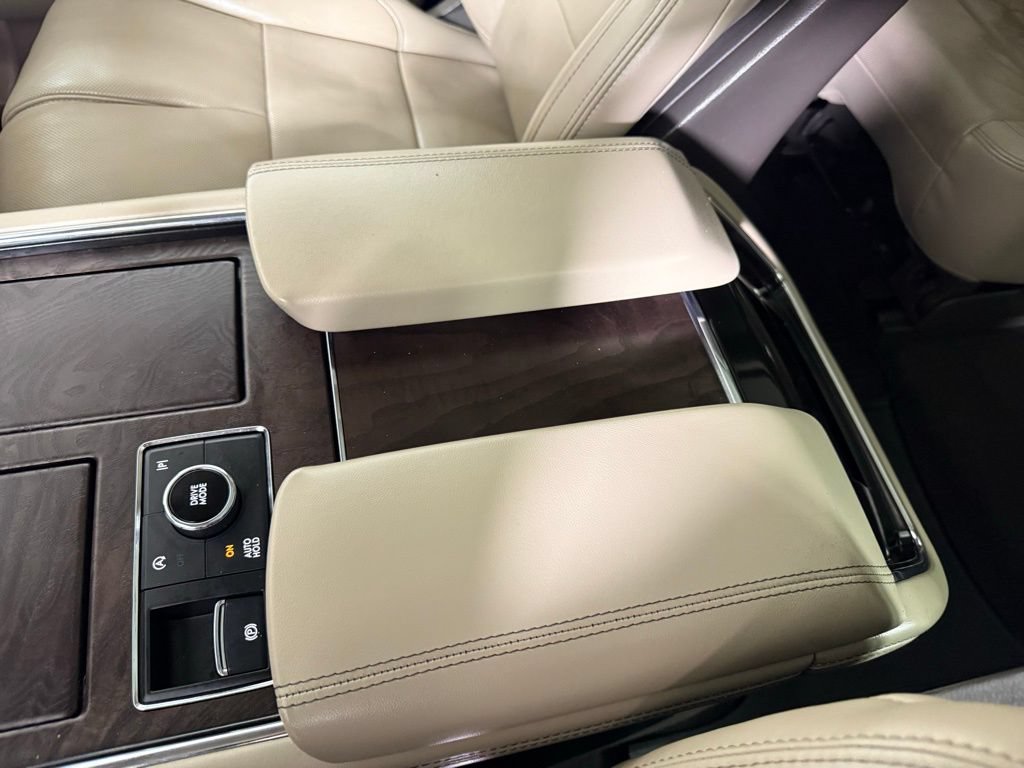 Certified 2024 Lincoln Navigator L Reserve AWD/4WD image 29