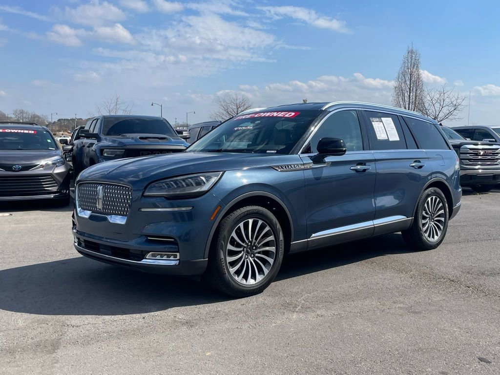 Used 2020 Lincoln Aviator Reserve image 3