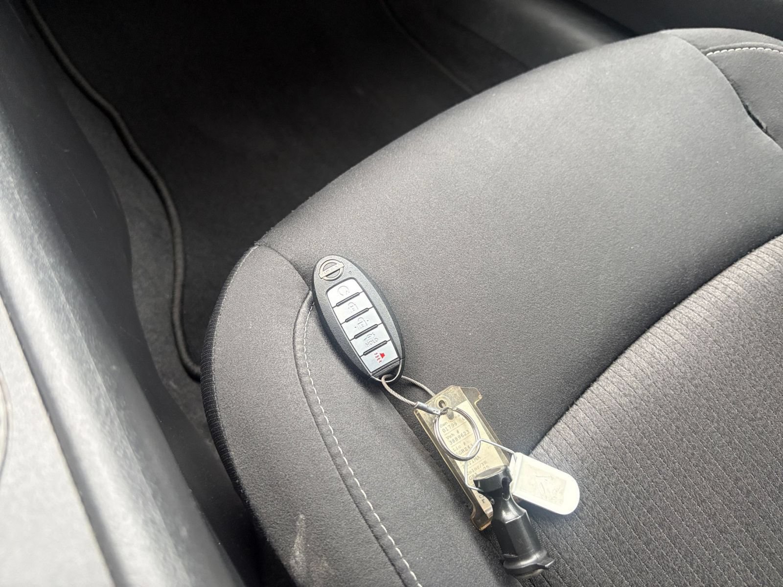 Used 2025 Nissan Altima 2.5 SV FWD image 18