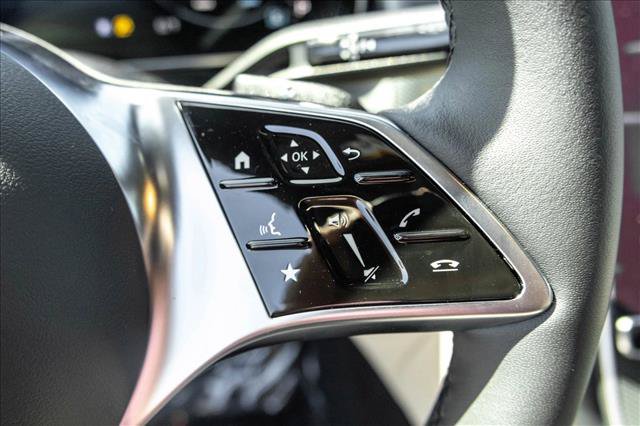 New 2026 Mercedes-Benz GLC 300 4MATIC image 16