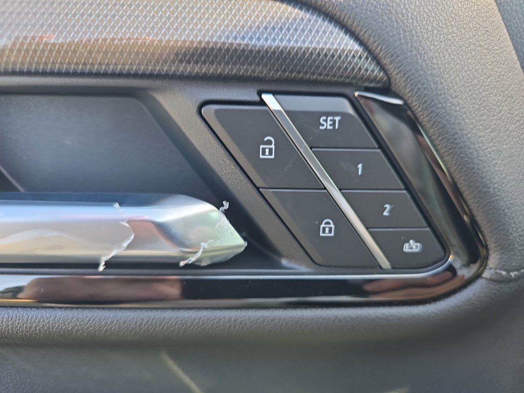 New 2026 GMC Sierra 2500 AT4 w/ AT4 Premium Plus Package image 19