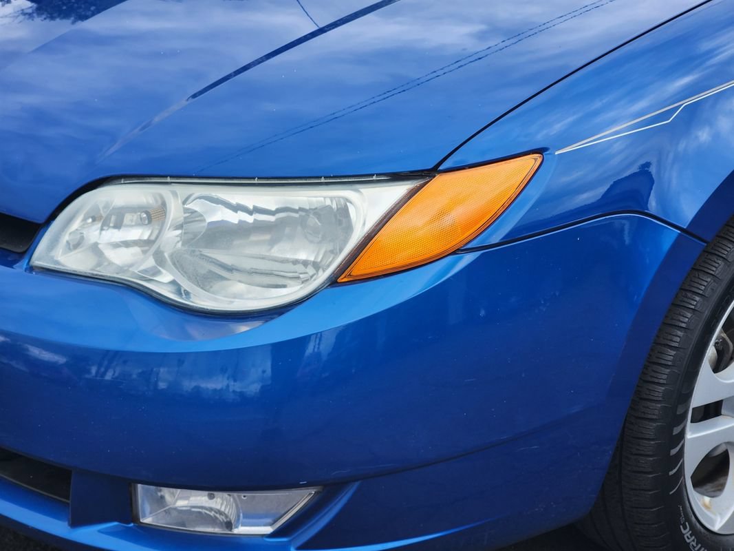 Used 2004 Saturn ION Level 3 w/ Travel Pkg FWD image 11