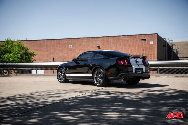 Used 2012 Ford Mustang Shelby GT500 RWD image 46