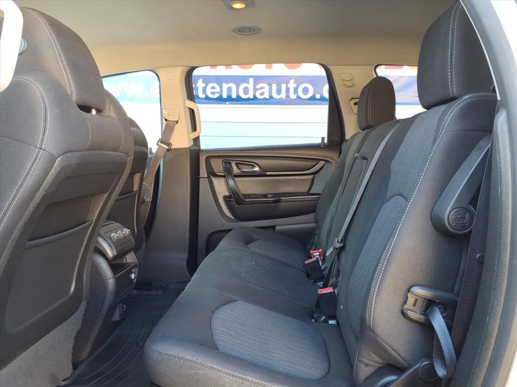 Used 2017 Chevrolet Traverse LT image 10