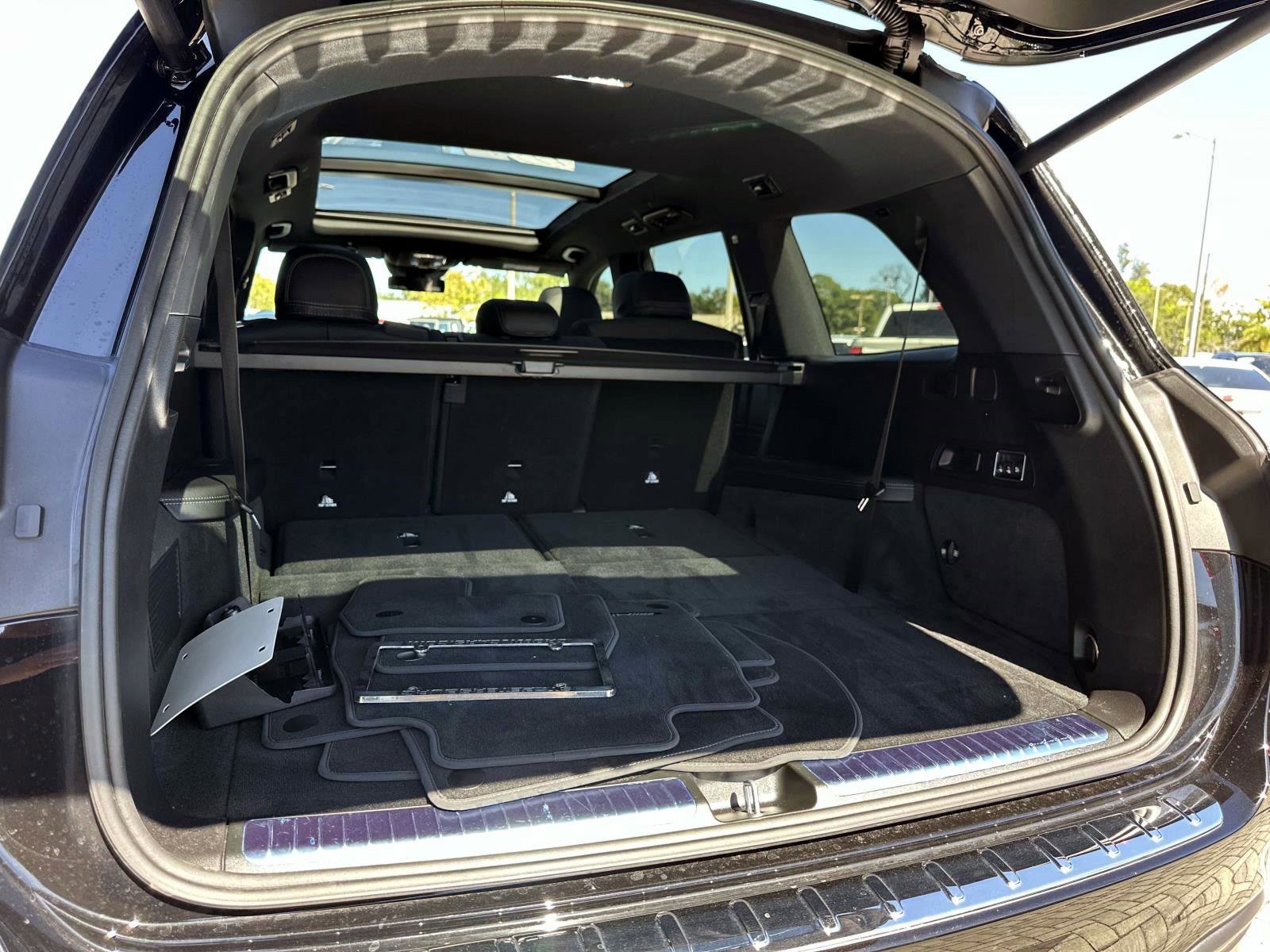 Certified 2025 Mercedes-Benz GLS 450 4MATIC image 10