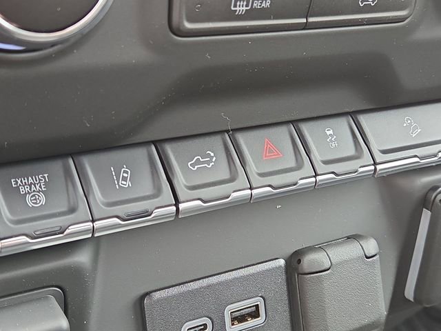 New 2025 Chevrolet Silverado 3500 W/T image 37