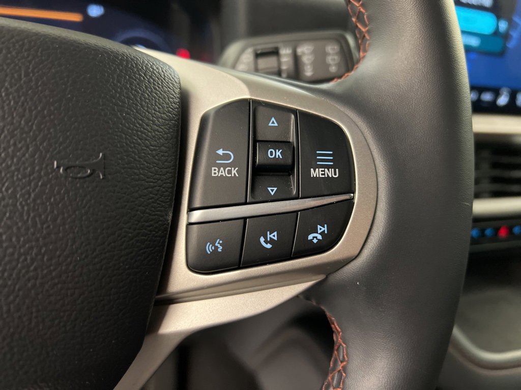 Certified 2025 Ford Explorer Active image 19