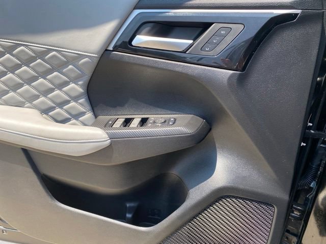 Used 2024 Mitsubishi Outlander SEL FWD image 25