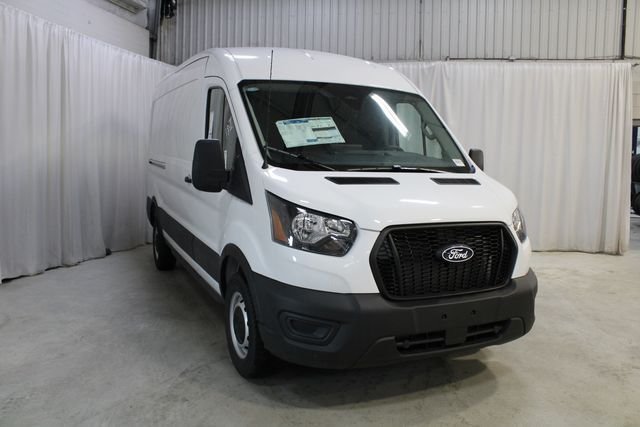 New 2026 Ford Transit 250 148 Medium Roof w/ Load Area Protection Package RWD image 33