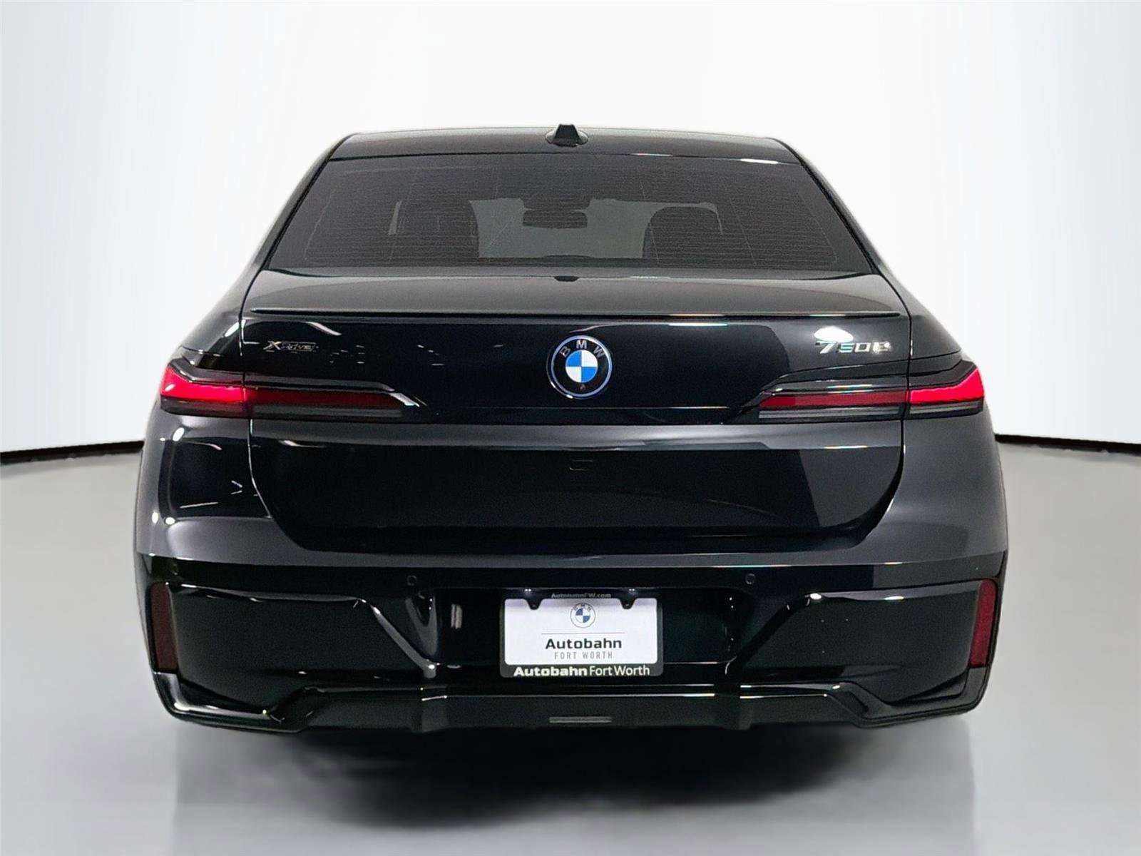 New 2026 BMW 750e xDrive w/ Executive Package AWD/4WD image 6