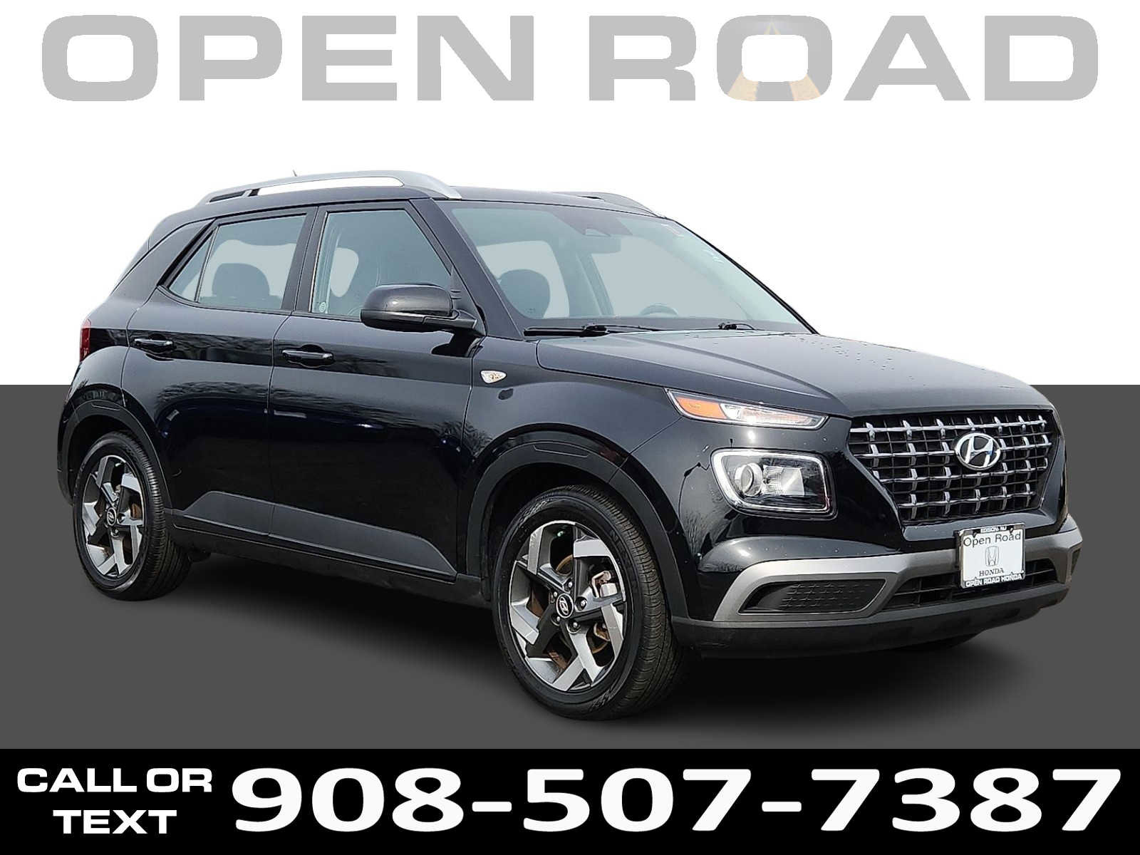 Used 2023 Hyundai Venue SEL w/ Cargo Package FWD image 1