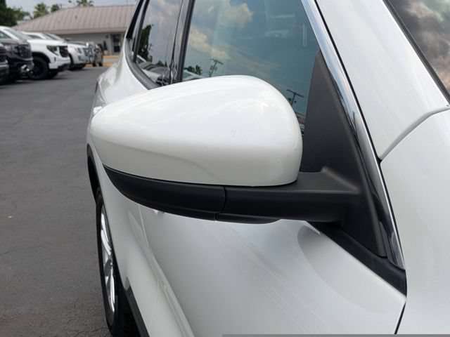 Used 2020 Ford Escape SE FWD image 12