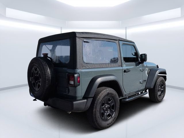 Used 2025 Jeep Wrangler Sport AWD/4WD image 3