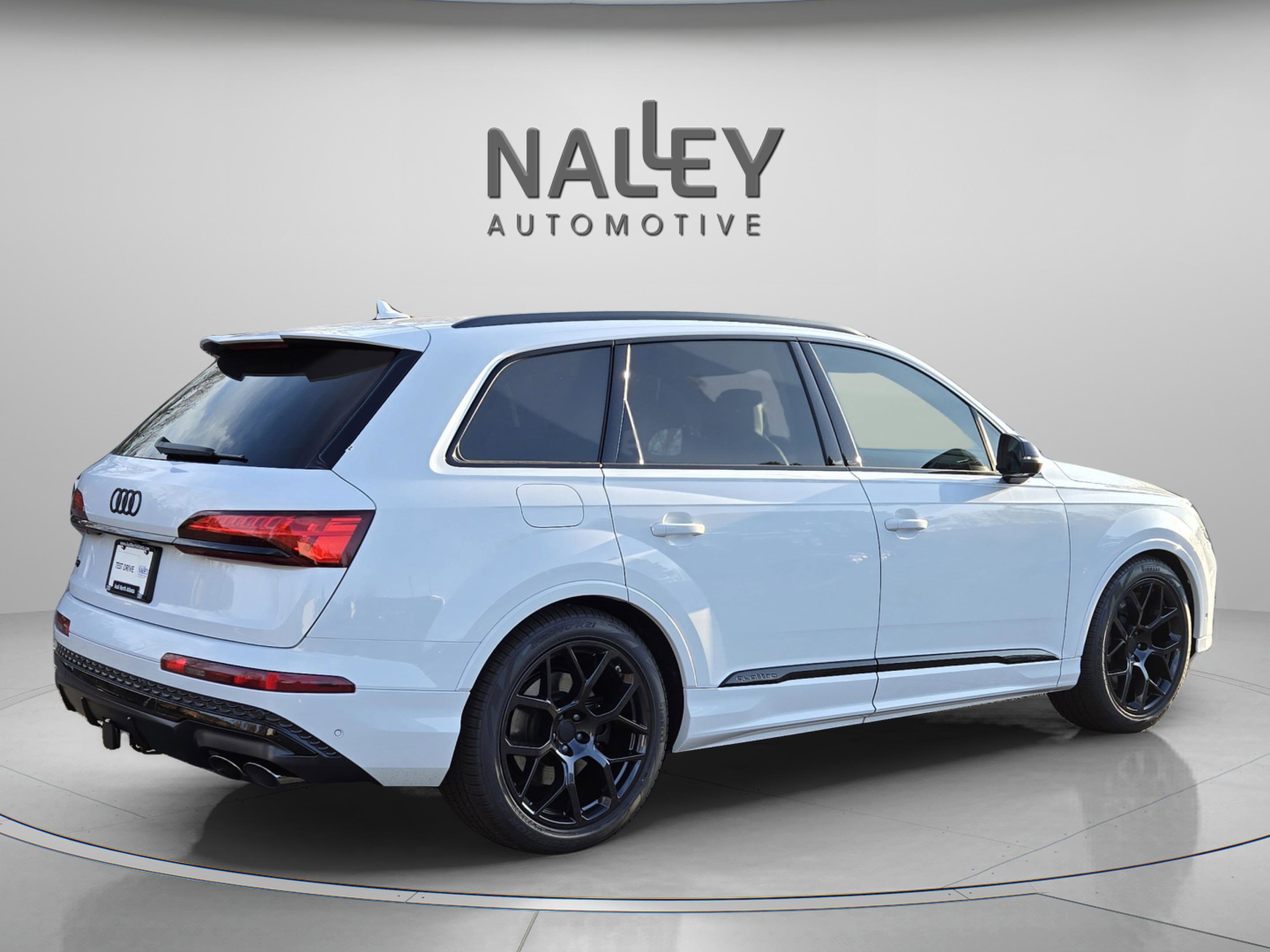 New 2026 Audi SQ7 Premium Plus image 6