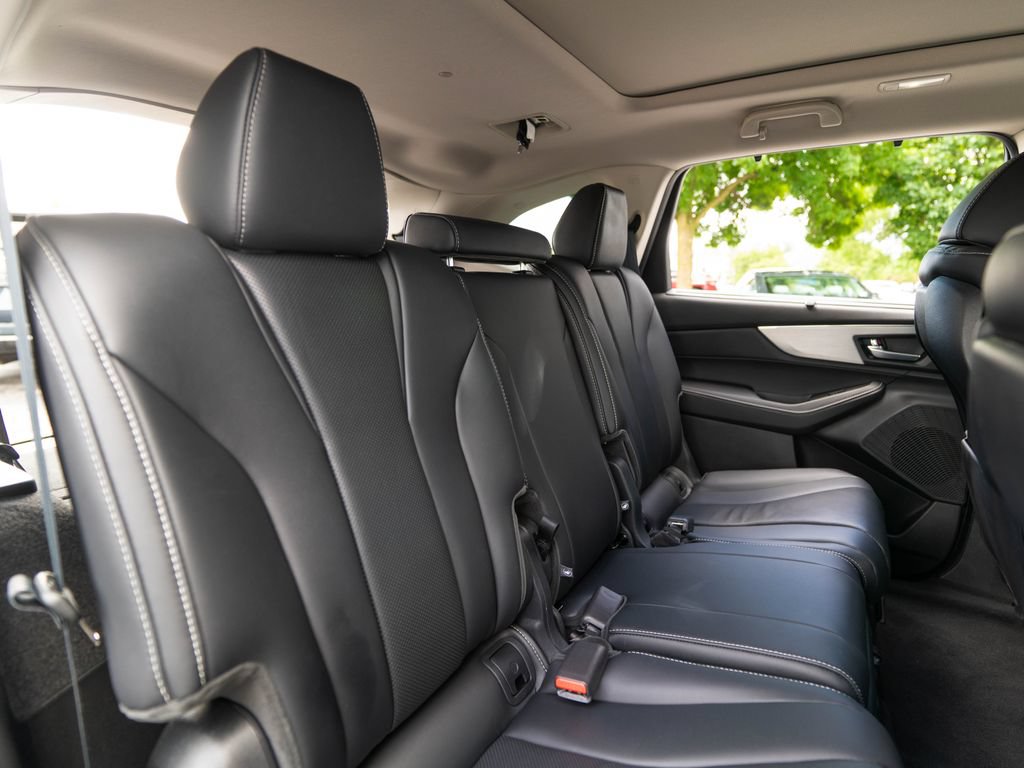 Certified 2023 Acura MDX SH-AWD w/ Technology Package image 45