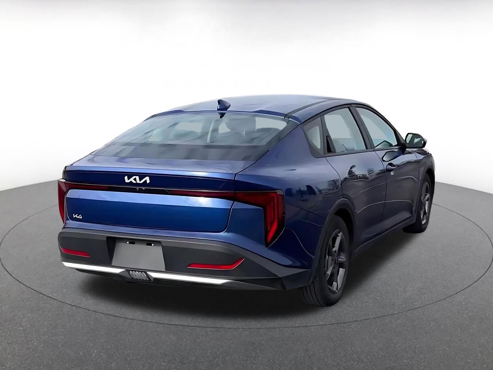 Used 2025 Kia K4 FWD image 14
