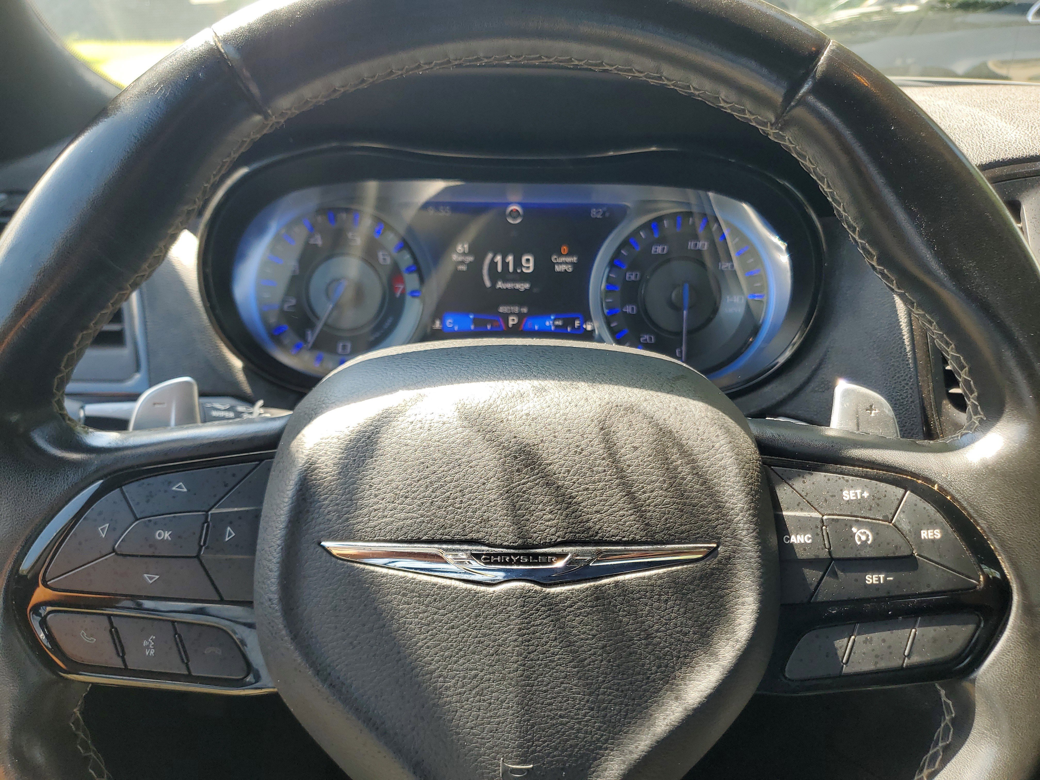 Used 2019 Chrysler 300 S image 18