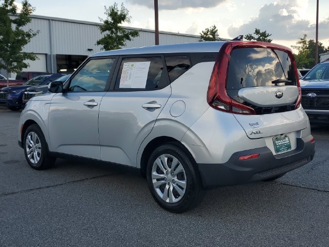 Used 2021 Kia Soul LX FWD image 4